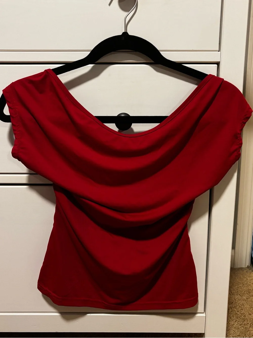 Backless crop top